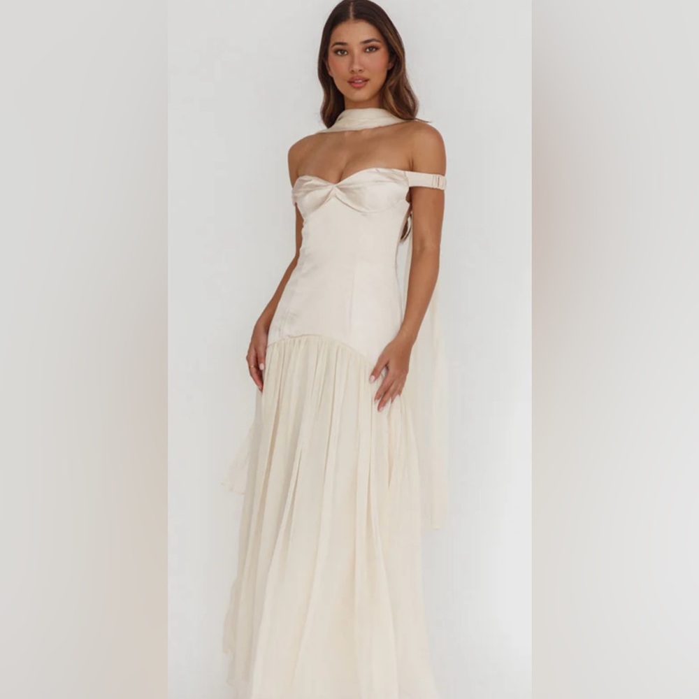 Kaycee Drop Waist Maxi Dress